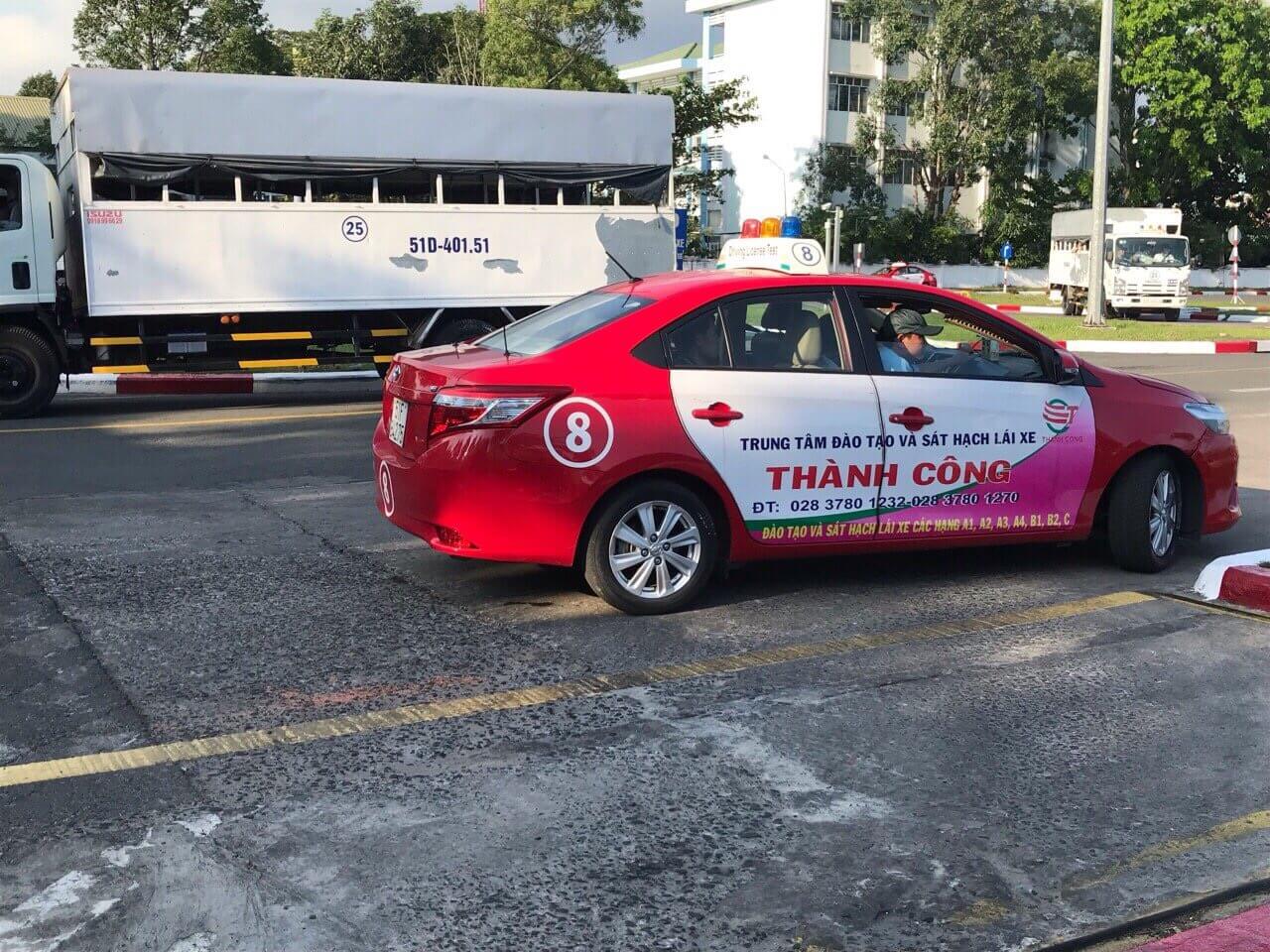 mẹo học lái xe bằng c
